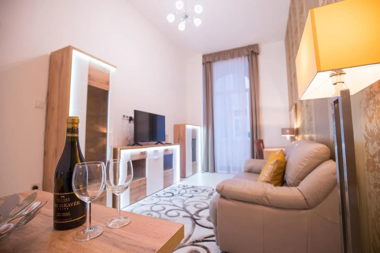 Апарт-отель Dnd Apartments Deluxe Center Будапешт